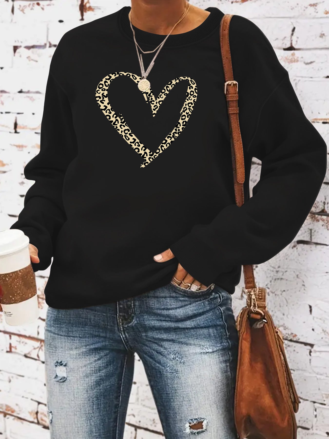 Women’s Leopard Heart Print Sweatshirt – Casual Long Sleeve Crew Neck Pullover