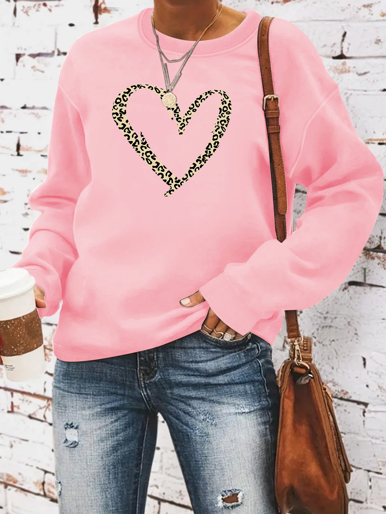 Women’s Leopard Heart Print Sweatshirt – Casual Long Sleeve Crew Neck Pullover