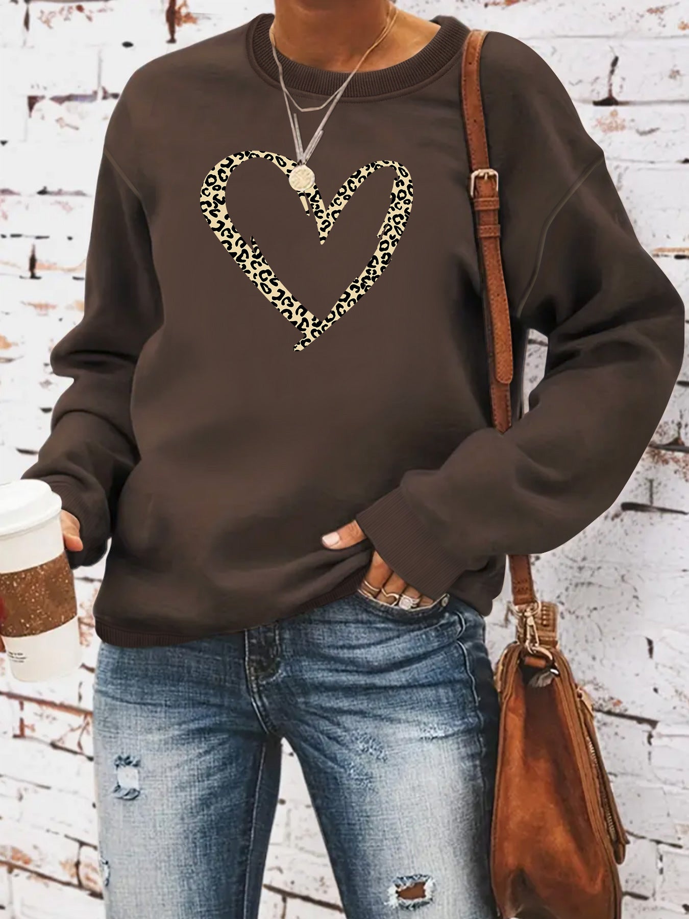 Women’s Leopard Heart Print Sweatshirt – Casual Long Sleeve Crew Neck Pullover