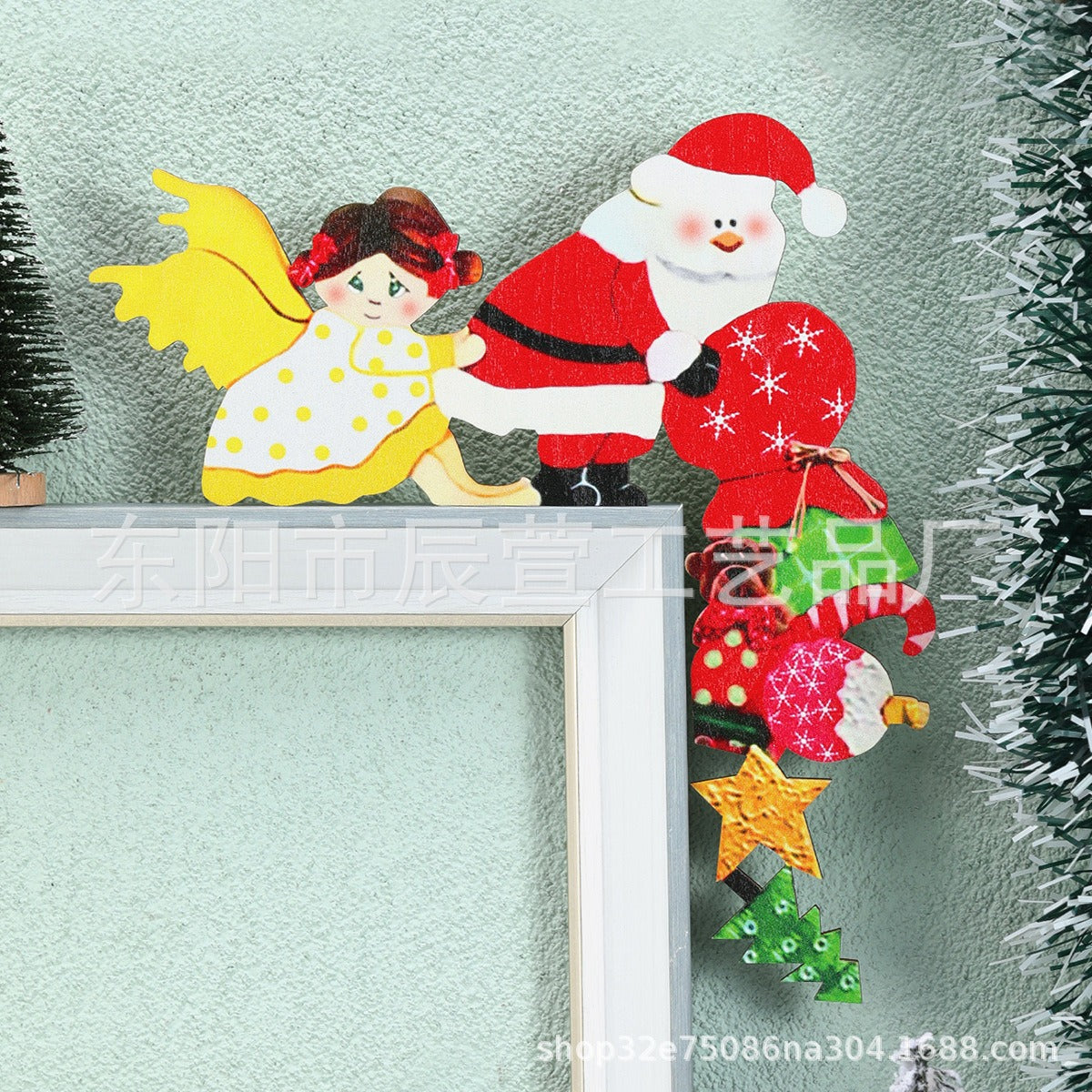 Wooden Christmas Door Frame Corner Decoration