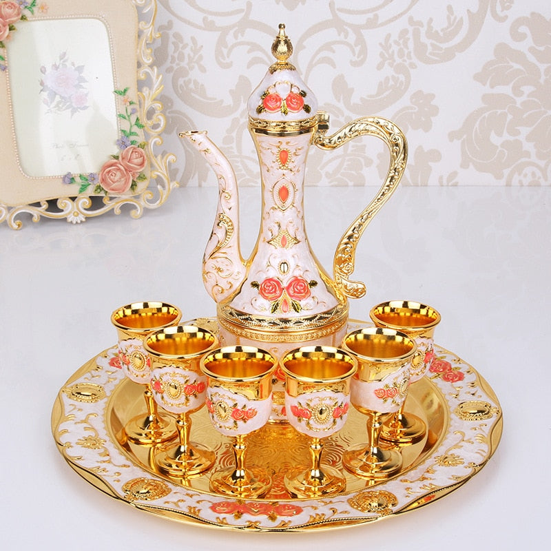 8-Piece Retro Palace Wine Set - Luxury Zinc Alloy Flagon & Cup Gift Set