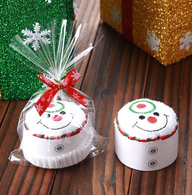 Christmas Cupcake Towel Set from Mish Mash Market
